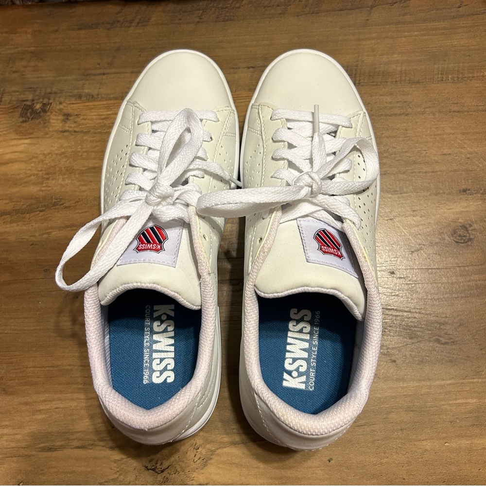 NEW K Swiss Court Casper size 8 women’s